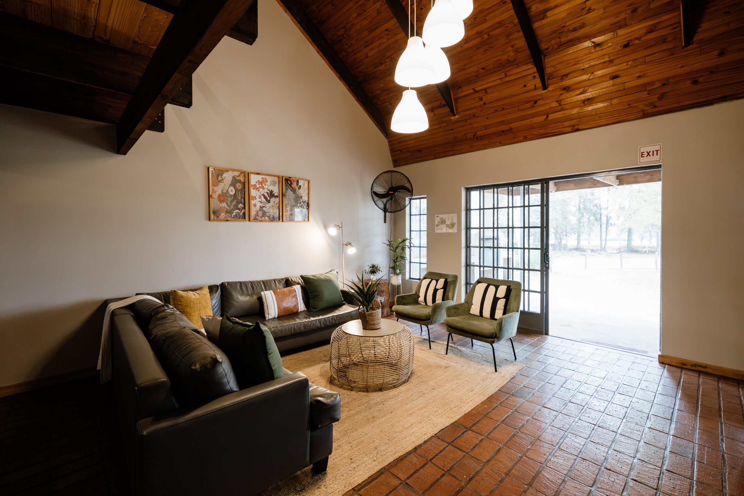 Dorm1_Farmstays-13