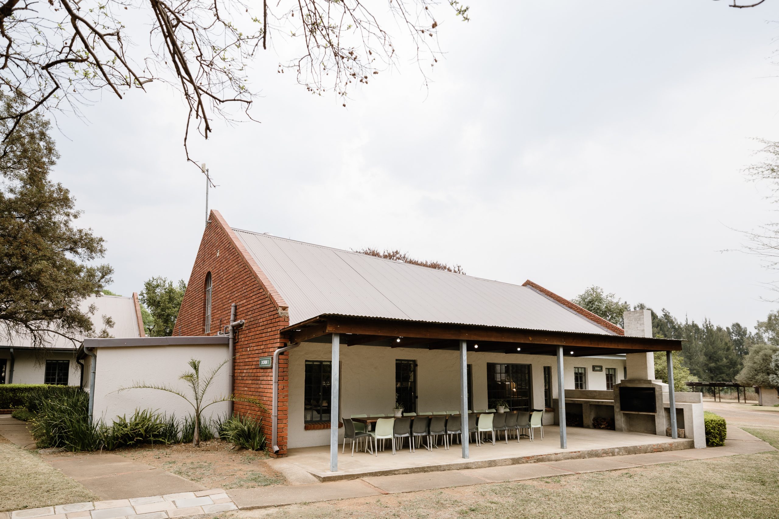 Dorm1_Farmstays-2