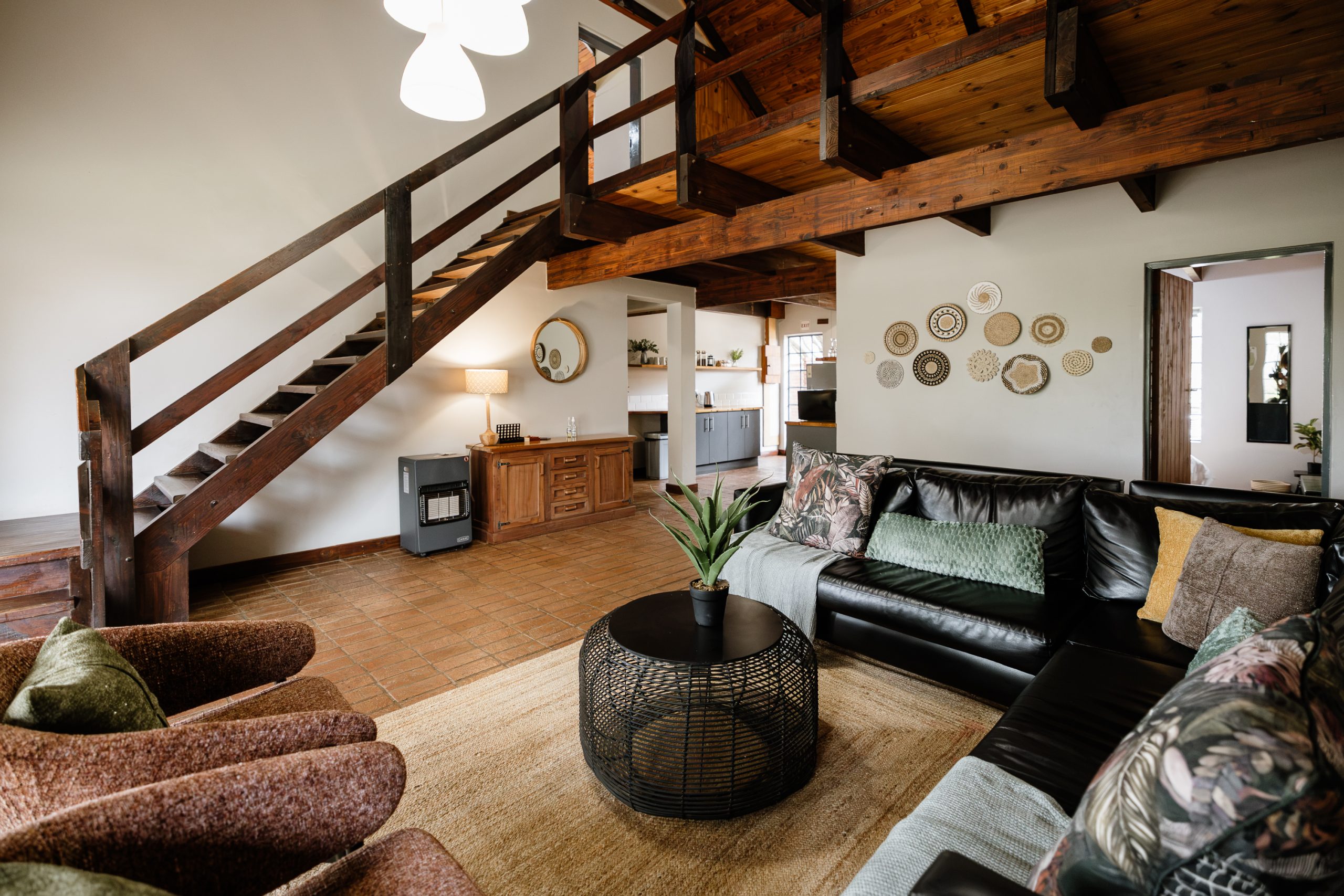 Dorm2_Farmstays-13