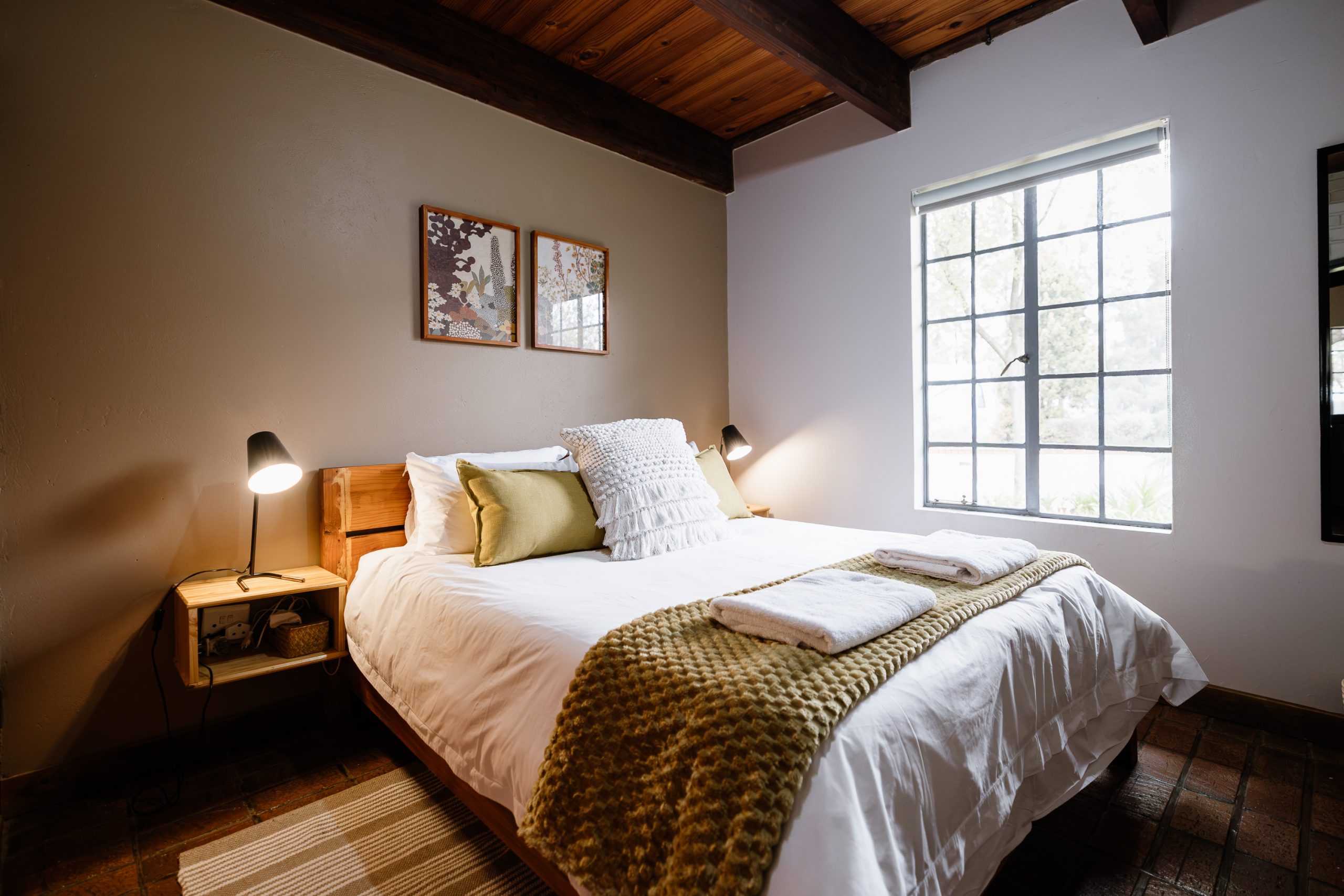 Dorm2_Farmstays-181