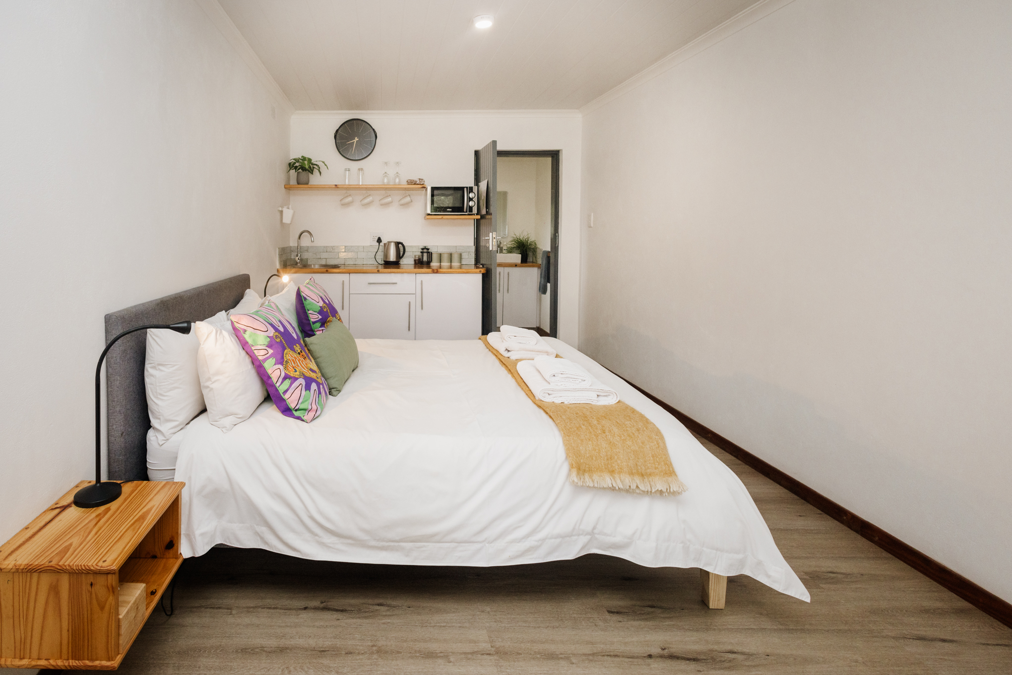 Farmstays_Studio 1-14
